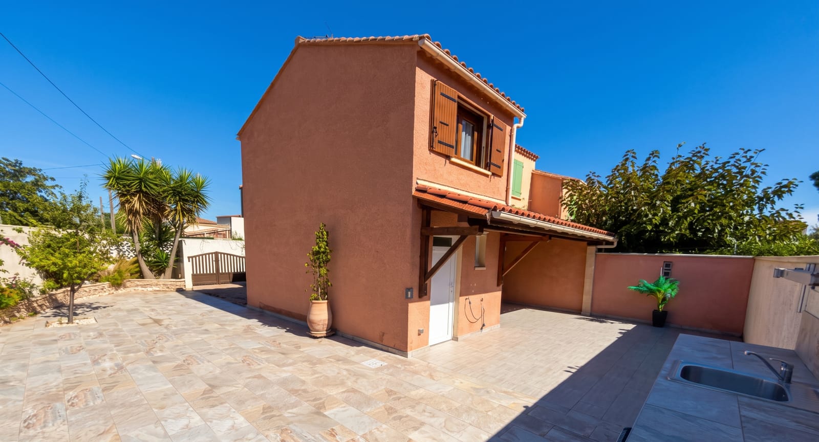 Villa